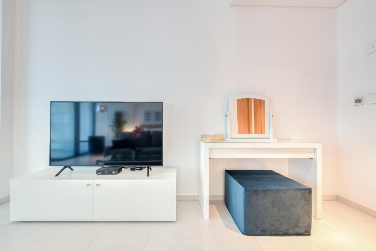Maison Privee - Luxury, Spacious, Modern Near Burj Khalifa And Dubai Canal Екстер'єр фото