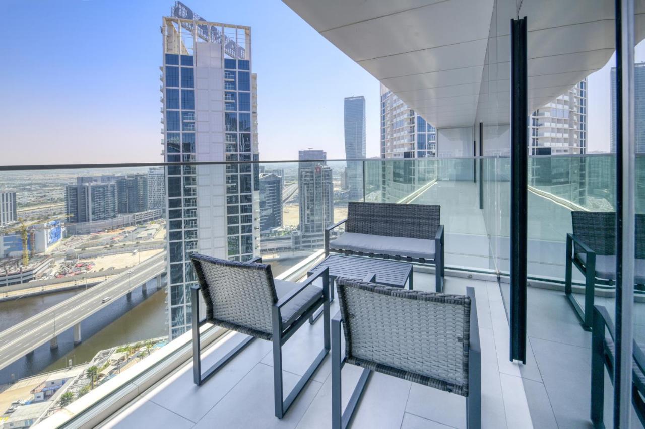 Maison Privee - Luxury, Spacious, Modern Near Burj Khalifa And Dubai Canal Екстер'єр фото