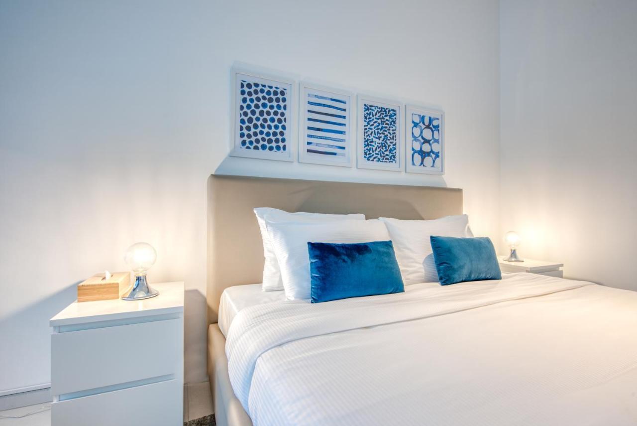 Maison Privee - Luxury, Spacious, Modern Near Burj Khalifa And Dubai Canal Екстер'єр фото